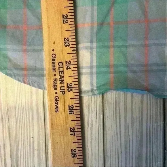 Vinyard Vines Little River Plaid Popover - Picture 6 of 6